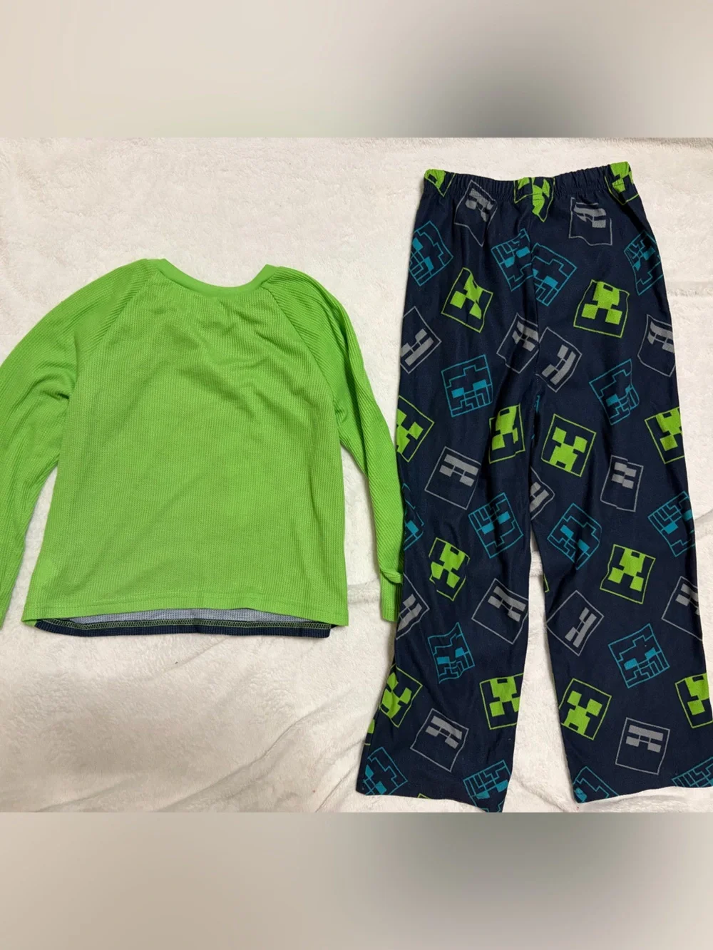 Kids' Green & Navy Pajama Set